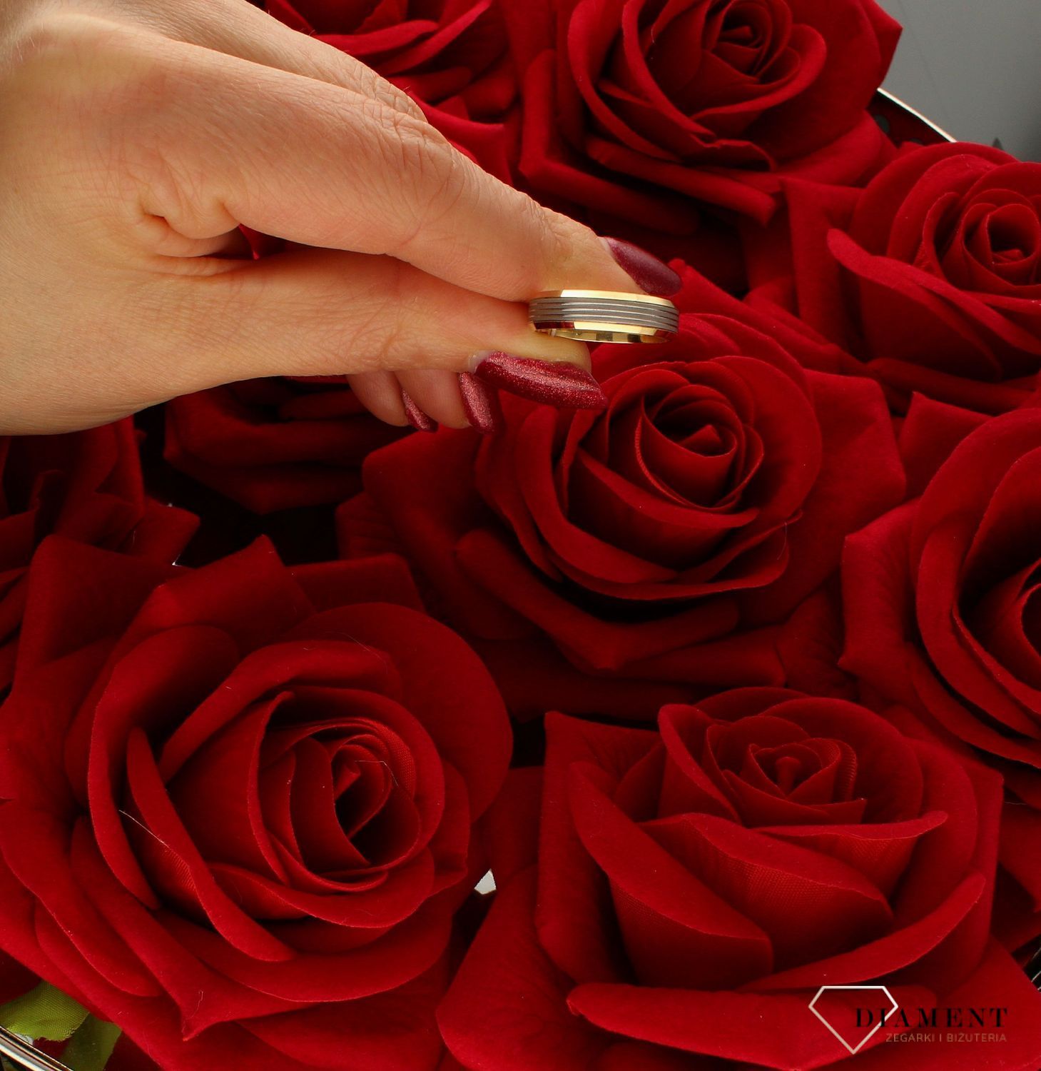 Złota obrączka ślubna płaska 5 mm  Białe i żółte złoto 585  Rozmiar 15.jpg